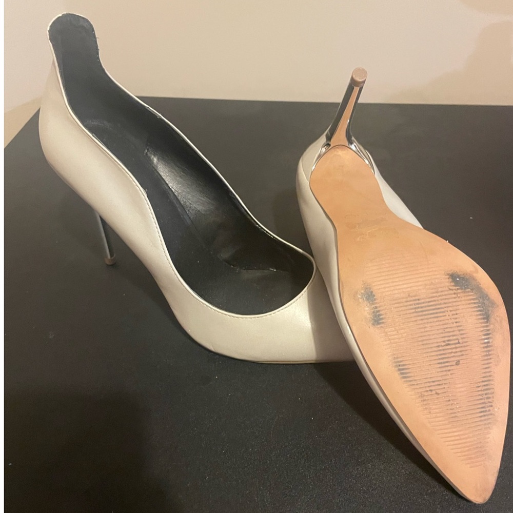 Size 8.5 Aldo - Picture 3 of 3